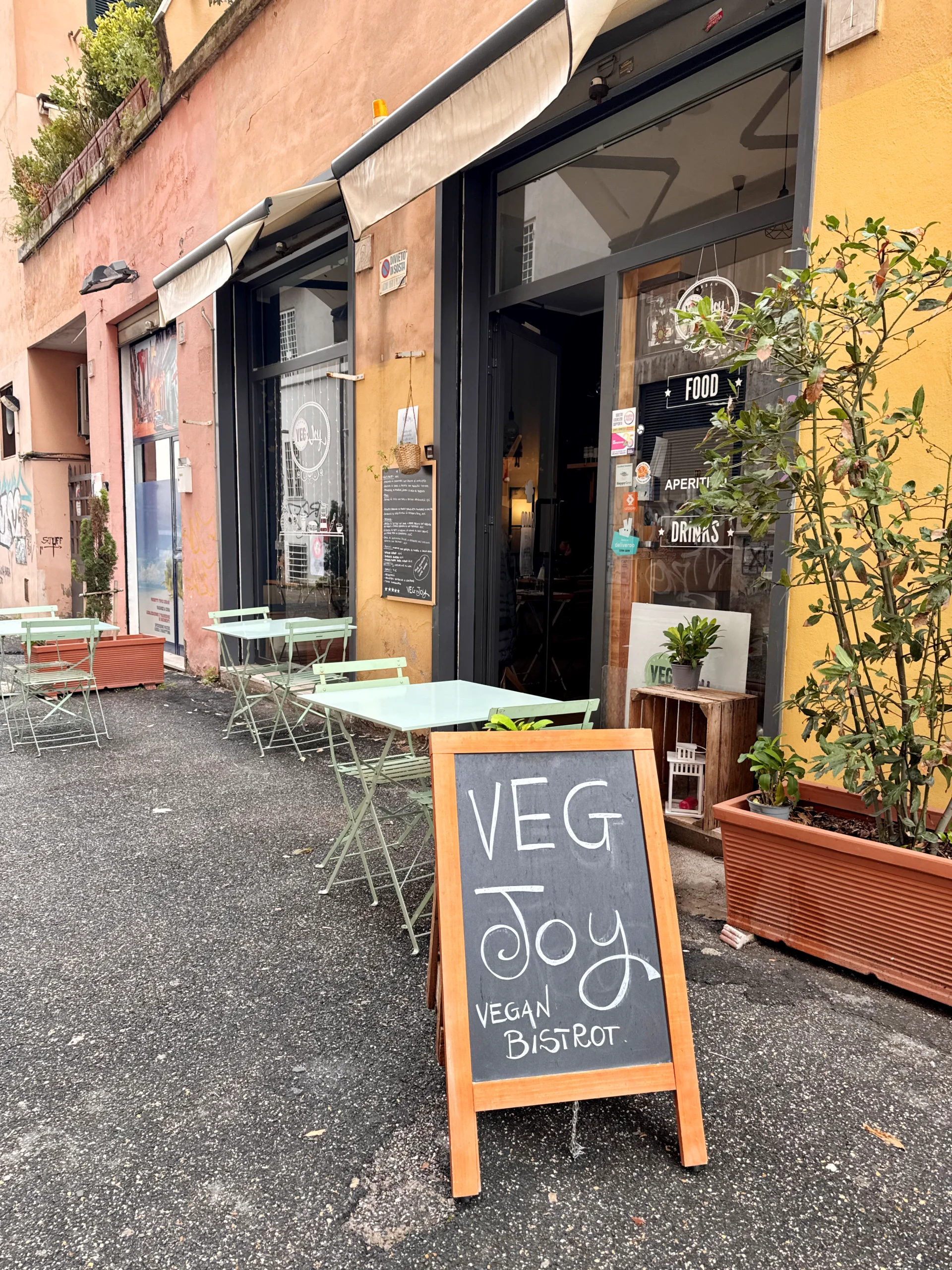 vegjoy vegan restaurant in rome front door